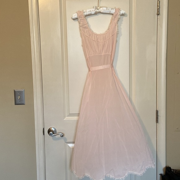 Stones wear cotton-blend 50s / 60s white slip + free nightie - Picture 6 of 7